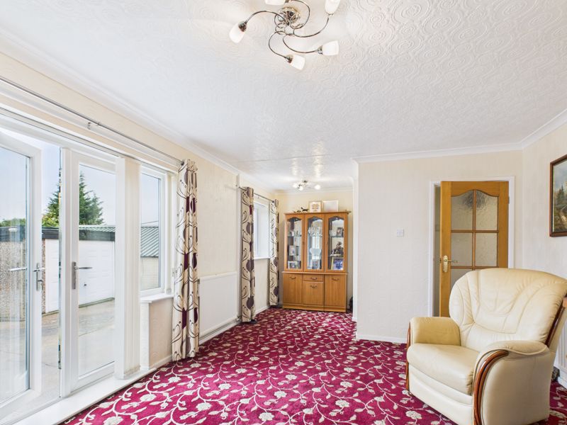 3 bed house for sale in Lansbury Road, Bilsthorpe, NG22 5