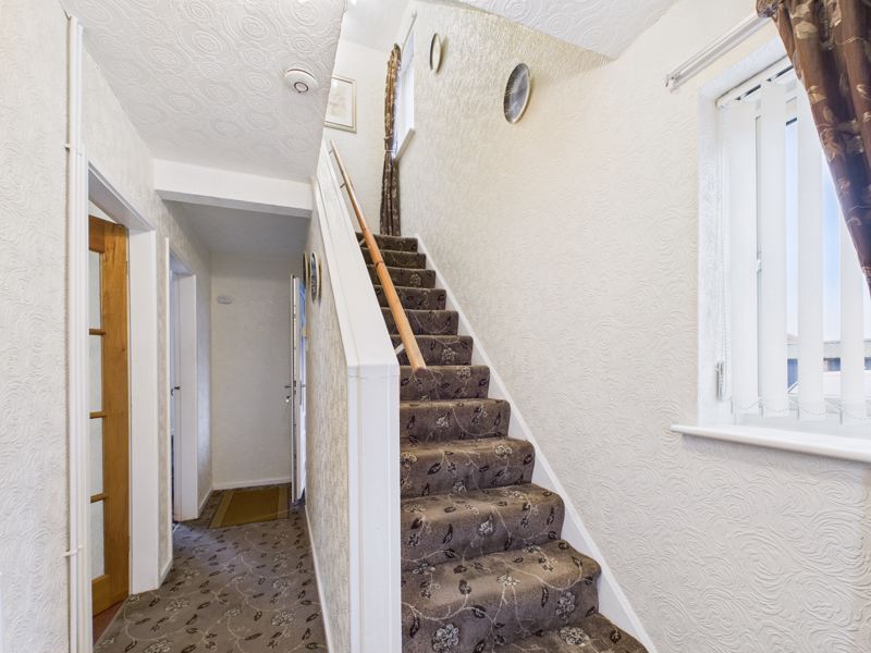 3 bed house for sale in Lansbury Road, Bilsthorpe, NG22 6