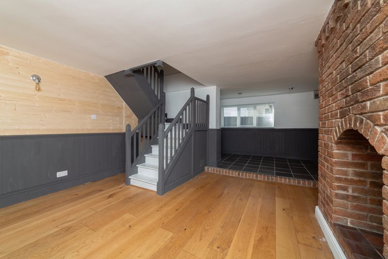2 bed cottage for sale in Main Street, Kirton, NG22  - Property Image 4