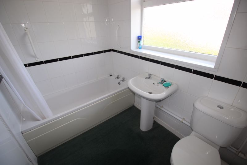 3 bed house for sale in Maid Marion Drive, Edwinstowe, NG21 14