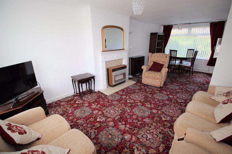 3 bed house for sale in Maid Marion Drive, Edwinstowe, NG21  - Property Image 6