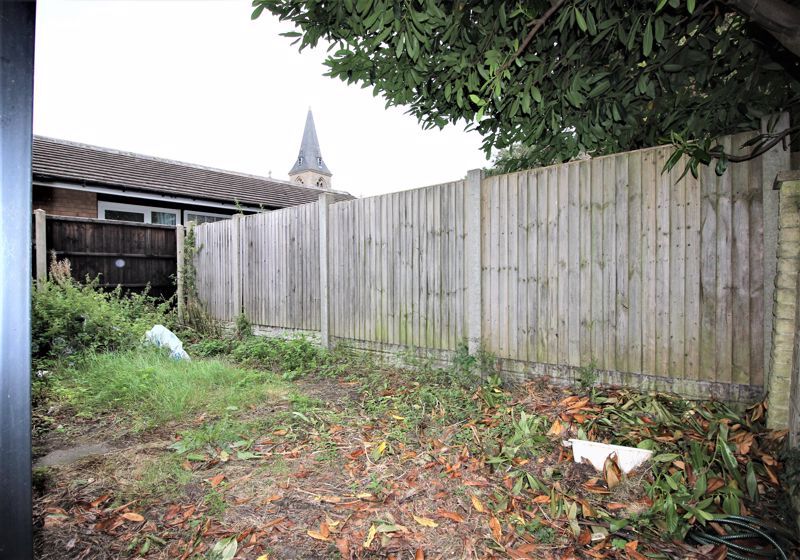 3 bed bungalow for sale in Church Road, Newark, NG22  - Property Image 18