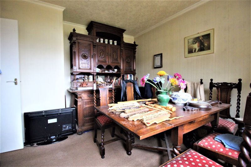 3 bed bungalow for sale in Church Road, Newark, NG22  - Property Image 7