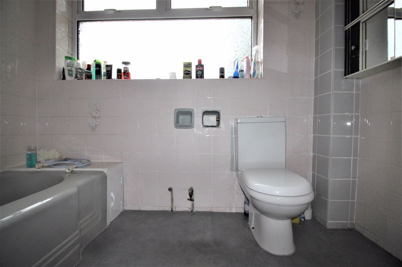 3 bed bungalow for sale in Church Road, Newark, NG22 10