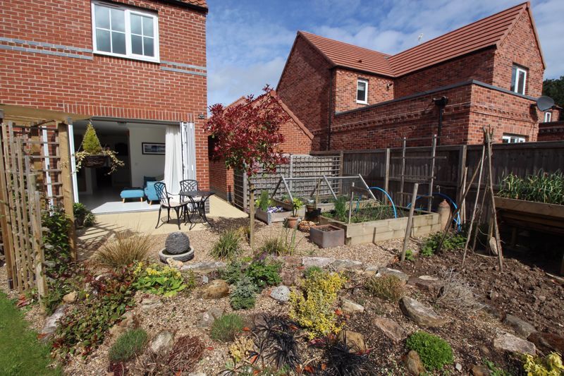 4 bed house to rent in Kingfisher Way, Ollerton, NG22  - Property Image 16