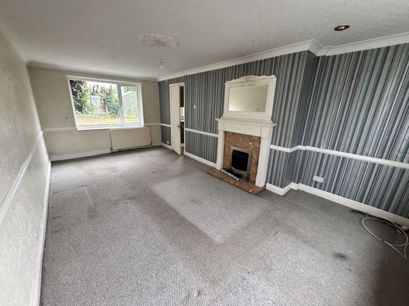 3 bed house for sale in Dove Croft, Ollerton, NG22  - Property Image 5