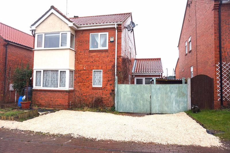 4 bed house for sale in Church View, Ollerton, NG22 1