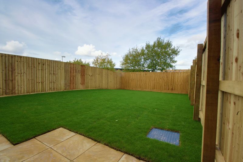 3 bed house for sale in Faraday Close, Ollerton, NG22  - Property Image 13