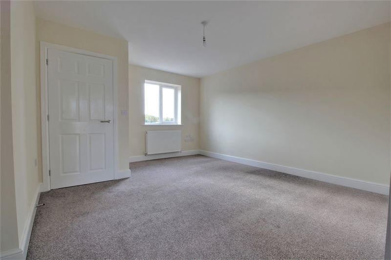 3 bed house for sale in Faraday Close, Ollerton, NG22  - Property Image 7