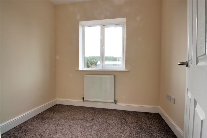 3 bed house for sale in Faraday Close, Ollerton, NG22  - Property Image 10