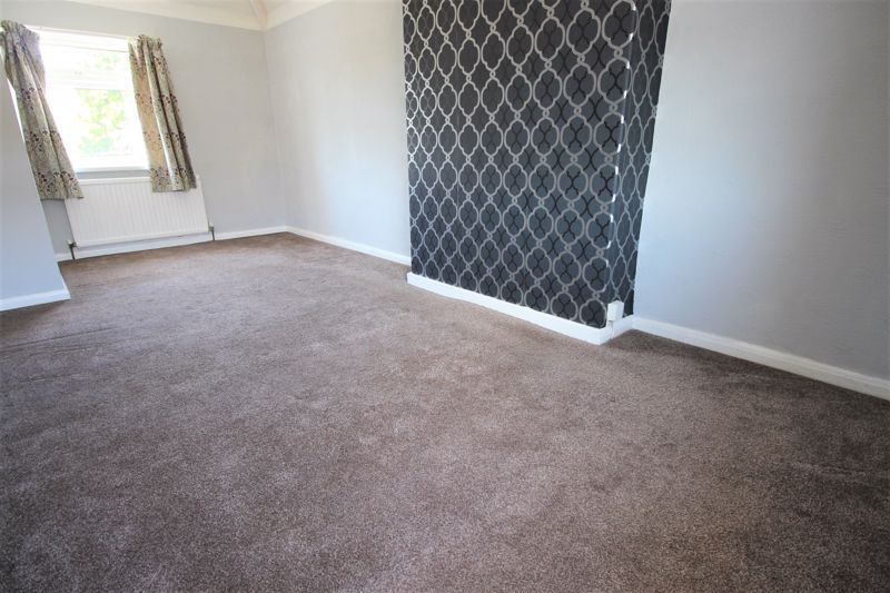 3 bed house for sale in Fifth Avenue, Edwinstowe, NG21  - Property Image 7