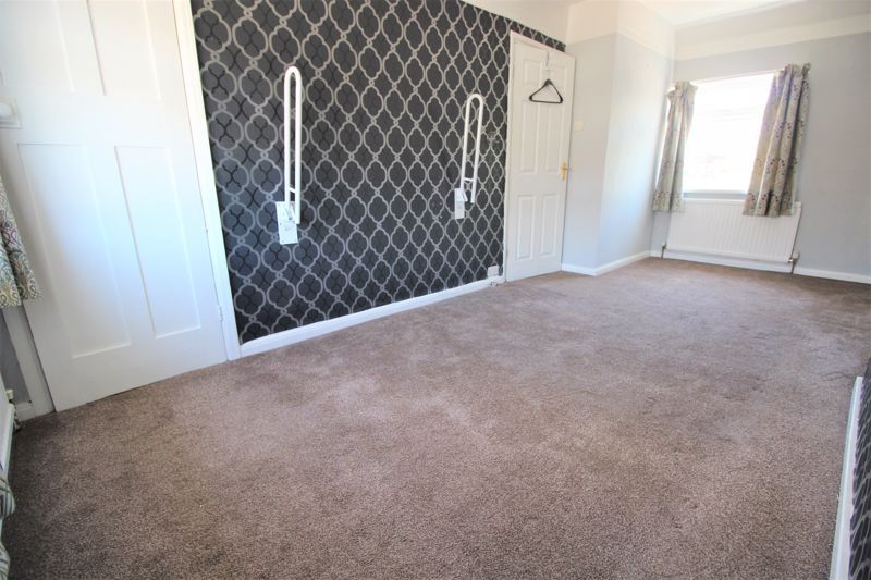 3 bed house for sale in Fifth Avenue, Edwinstowe, NG21  - Property Image 8