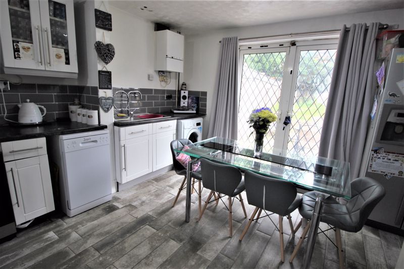 3 bed house for sale in Whitewater Road, New Ollerton, NG22 7