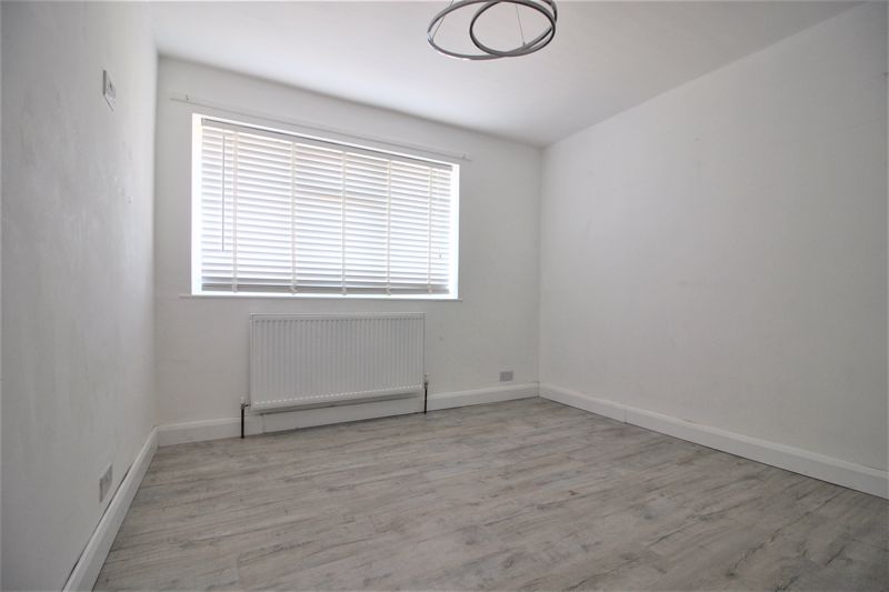 3 bed house for sale in Cedar Lane, Ollerton, NG22  - Property Image 13
