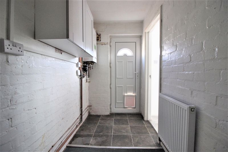 3 bed house for sale in Cedar Lane, Ollerton, NG22  - Property Image 8