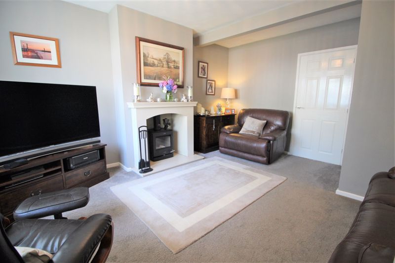 4 bed house for sale in Hatfield Close, Rainworth, NG21  - Property Image 16