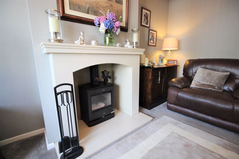 4 bed house for sale in Hatfield Close, Rainworth, NG21  - Property Image 19