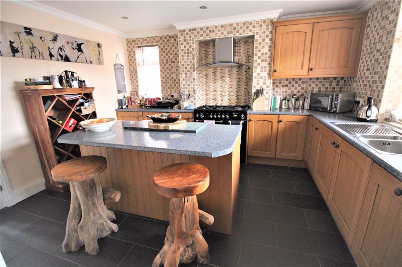 3 bed house to rent in Main Road, Boughton, NG22  - Property Image 9