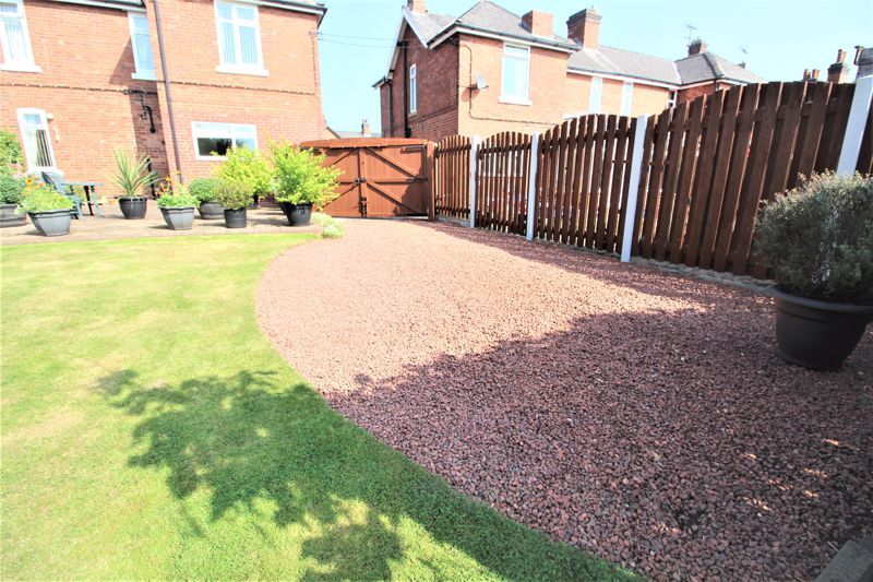 3 bed house for sale in Forest Road, New Ollerton, NG22  - Property Image 18