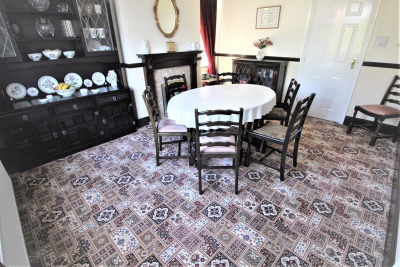 3 bed house for sale in Forest Road, New Ollerton, NG22 4