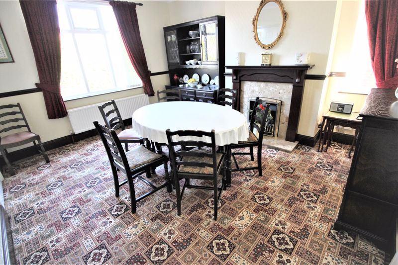 3 bed house for sale in Forest Road, New Ollerton, NG22  - Property Image 5