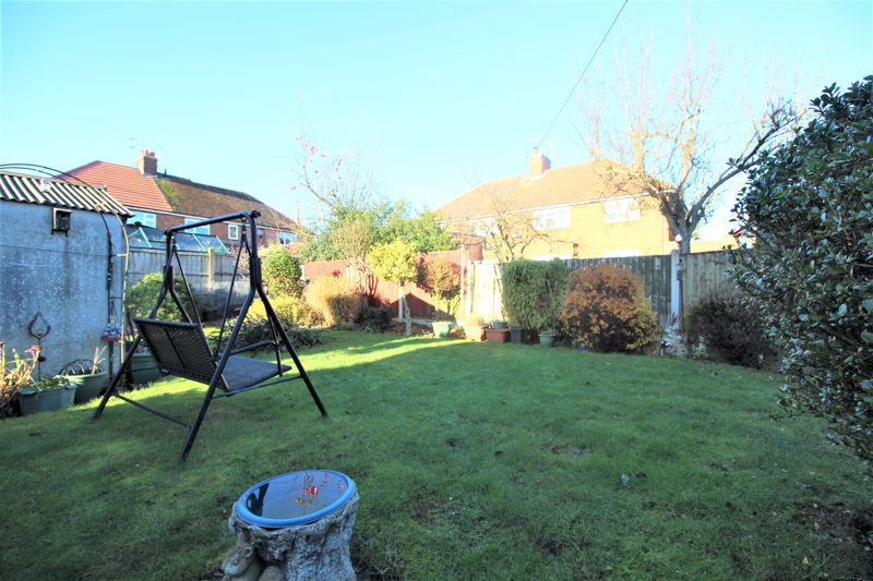 3 bed house for sale in Greenwood Avenue, Mansfield, NG21 15
