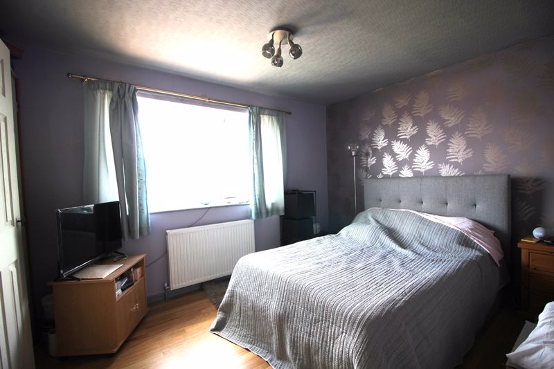 3 bed house for sale in Breck Bank, New Ollerton, NG22 9