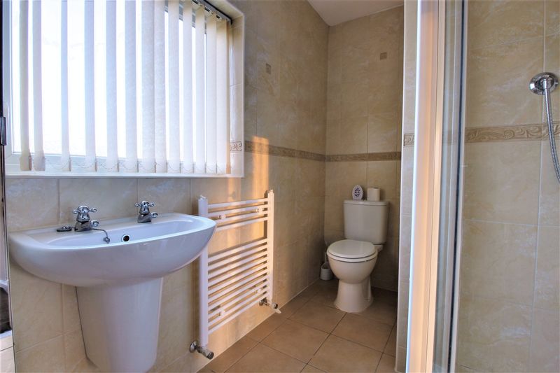 3 bed house for sale in Hazel Road, New Ollerton, NG22  - Property Image 14