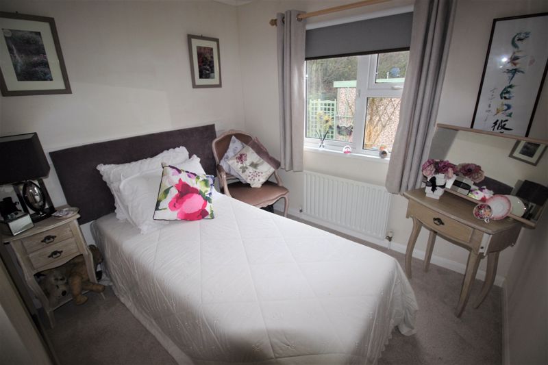 2 bed  for sale in Fairfield Park, Ollerton, NG22  - Property Image 11