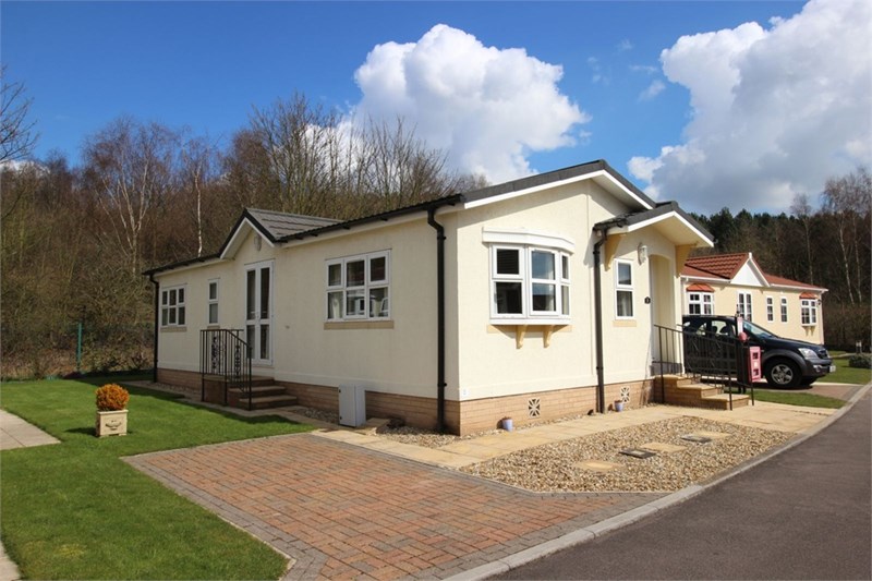 2 bed  for sale in Fairfield Park, Ollerton, NG22  - Property Image 17