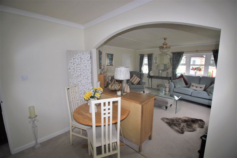 2 bed  for sale in Fairfield Park, Ollerton, NG22  - Property Image 8