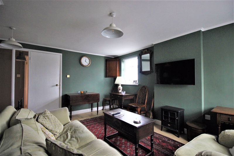 1 bed flat for sale in Church View, Ollerton, NG22  - Property Image 3