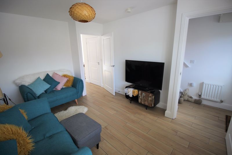 3 bed house for sale in St Stephens Road, Ollerton, NG22  - Property Image 3