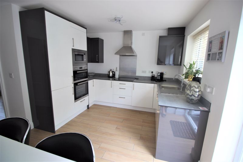 3 bed house for sale in St Stephens Road, Ollerton, NG22  - Property Image 4