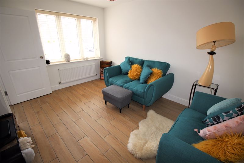 3 bed house for sale in St Stephens Road, Ollerton, NG22  - Property Image 5