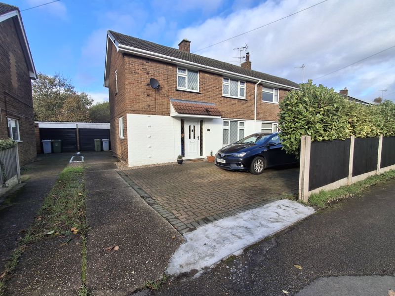 3 bed house for sale in Petersmith Drive, Ollerton, NG22 1