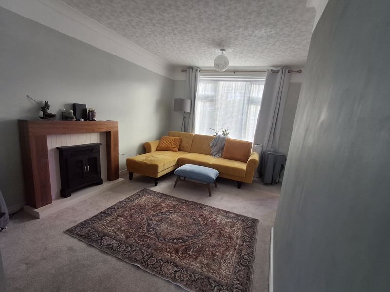 3 bed house for sale in Petersmith Drive, Ollerton, NG22 2