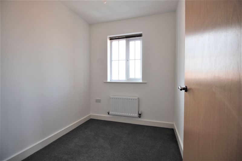 2 bed flat to rent in Priestley Court, Ollerton, NG22 7