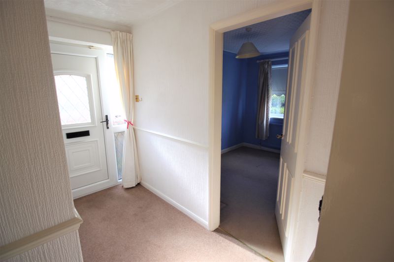 3 bed bungalow for sale in Griceson Close, Ollerton, NG22  - Property Image 2