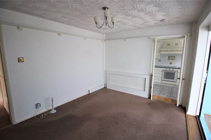 3 bed bungalow for sale in Griceson Close, Ollerton, NG22  - Property Image 9