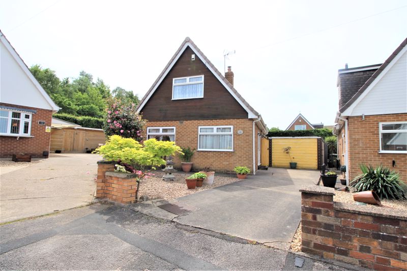 2 bed bungalow for sale in Hereford Avenue, Ollerton, NG22  - Property Image 1