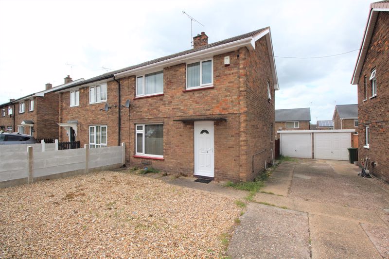 3 bed house for sale in Chestnut Drive, New Ollerton, NG22 1