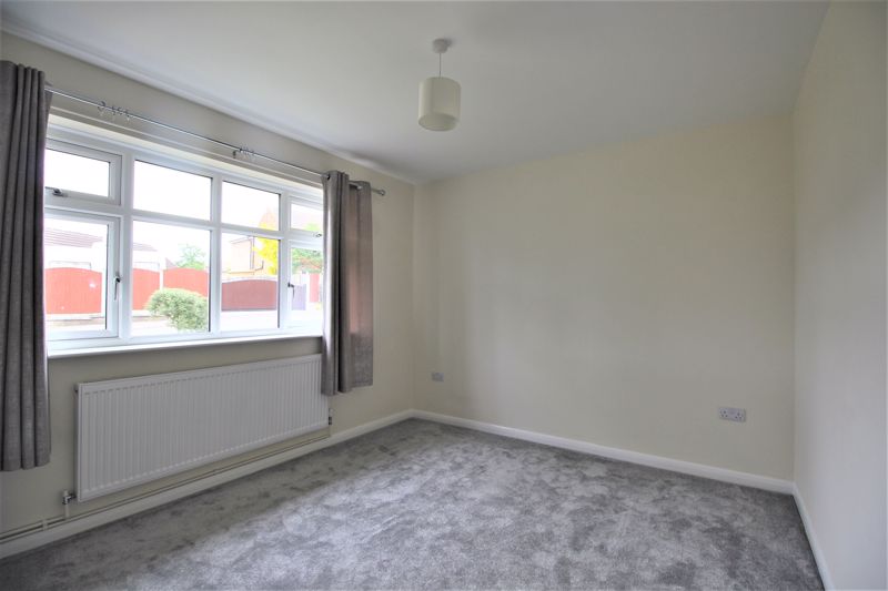 3 bed bungalow to rent in Birkland Drive, Edwinstowe, NG21  - Property Image 6