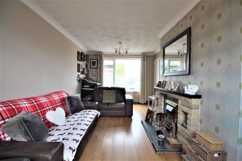 3 bed house for sale in Breck Bank Crescent, Ollerton, NG22  - Property Image 5