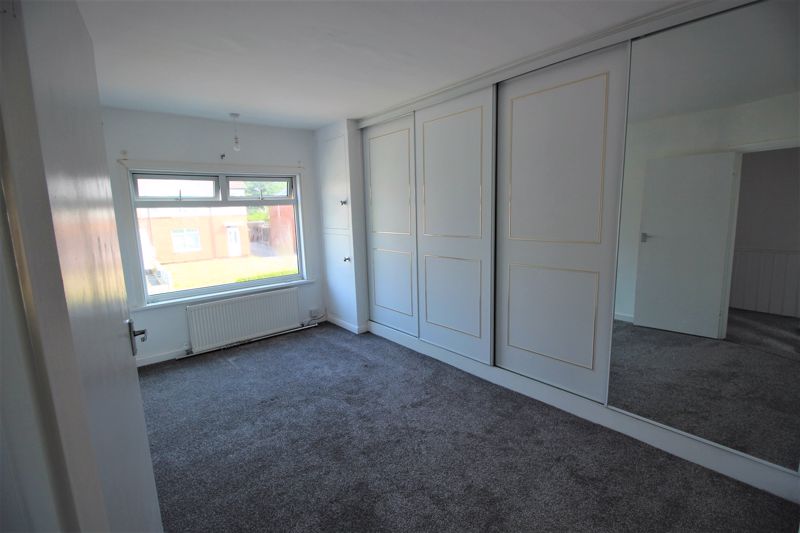 3 bed house to rent in Pine Avenue, Newark, NG22 7