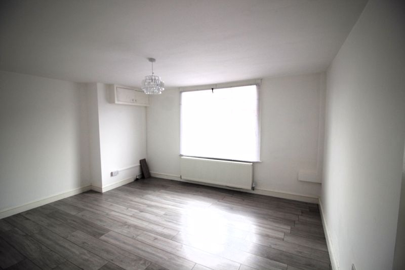1 bed flat for sale in 22 Oak Avenue, New Ollerton, NG22 3