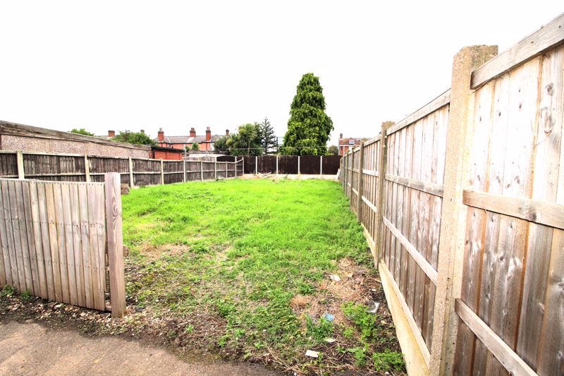 1 bed flat for sale in 22 Oak Avenue, New Ollerton, NG22 10