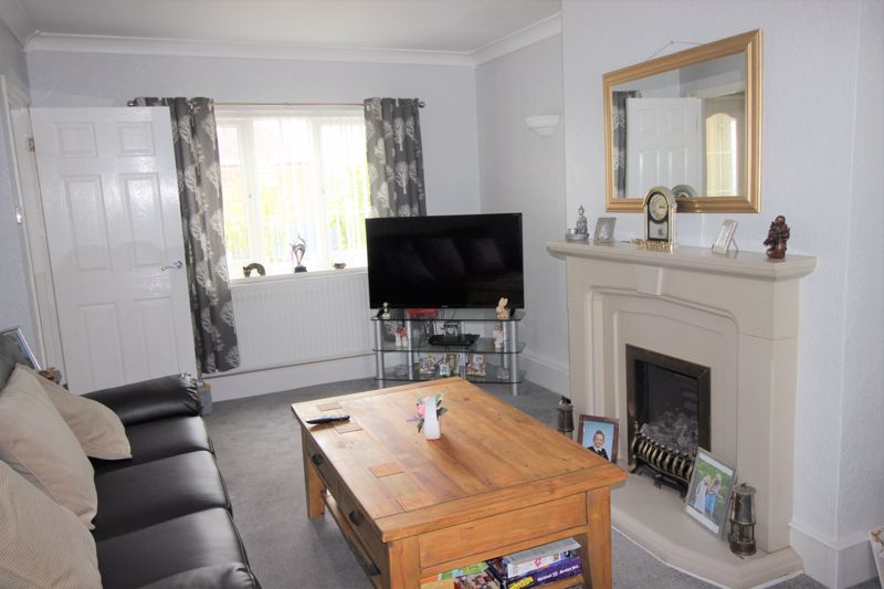 3 bed house for sale in Second Avenue, MANSFIELD, NG21  - Property Image 7