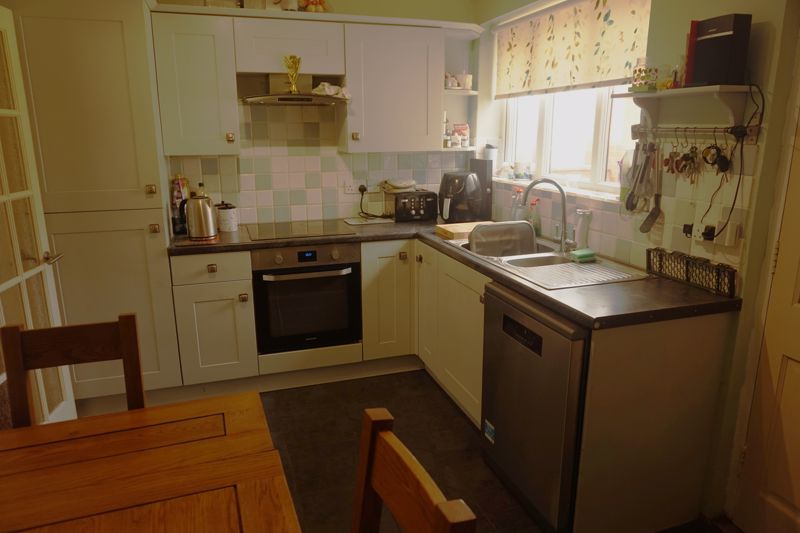 3 bed house for sale in Triumph Road, Eakring, NG22 3