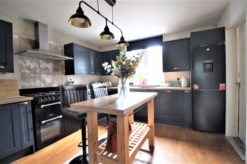 3 bed house for sale in Newark Road, Ollerton, NG22  - Property Image 8